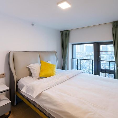 Sunny International Apartment From Beijing Road Cantão Exterior foto