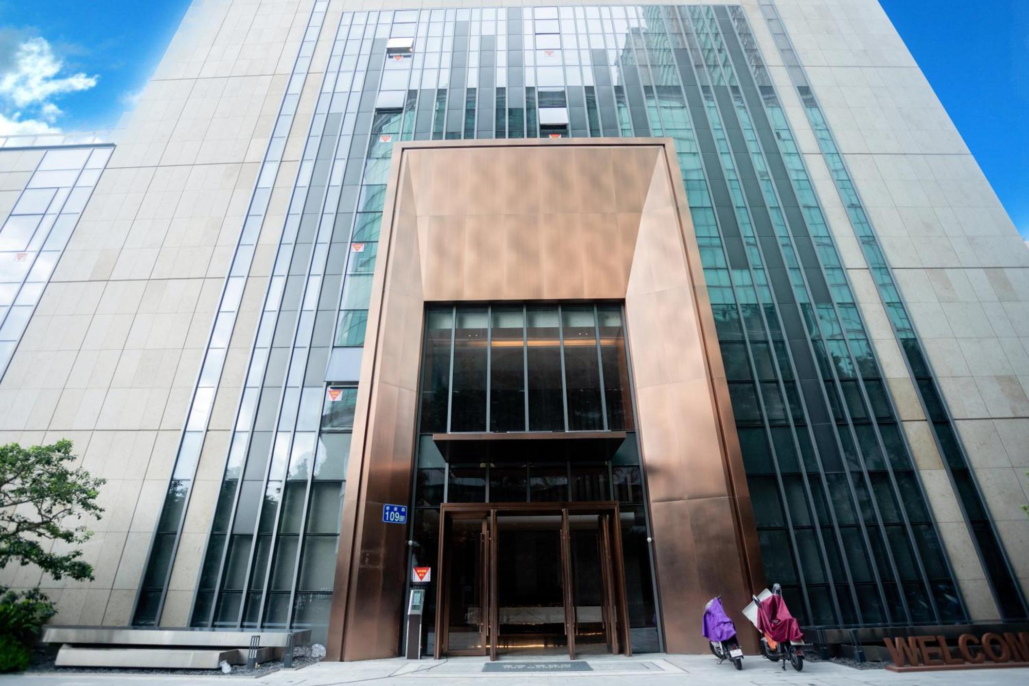 Sunny International Apartment From Beijing Road Cantão Exterior foto