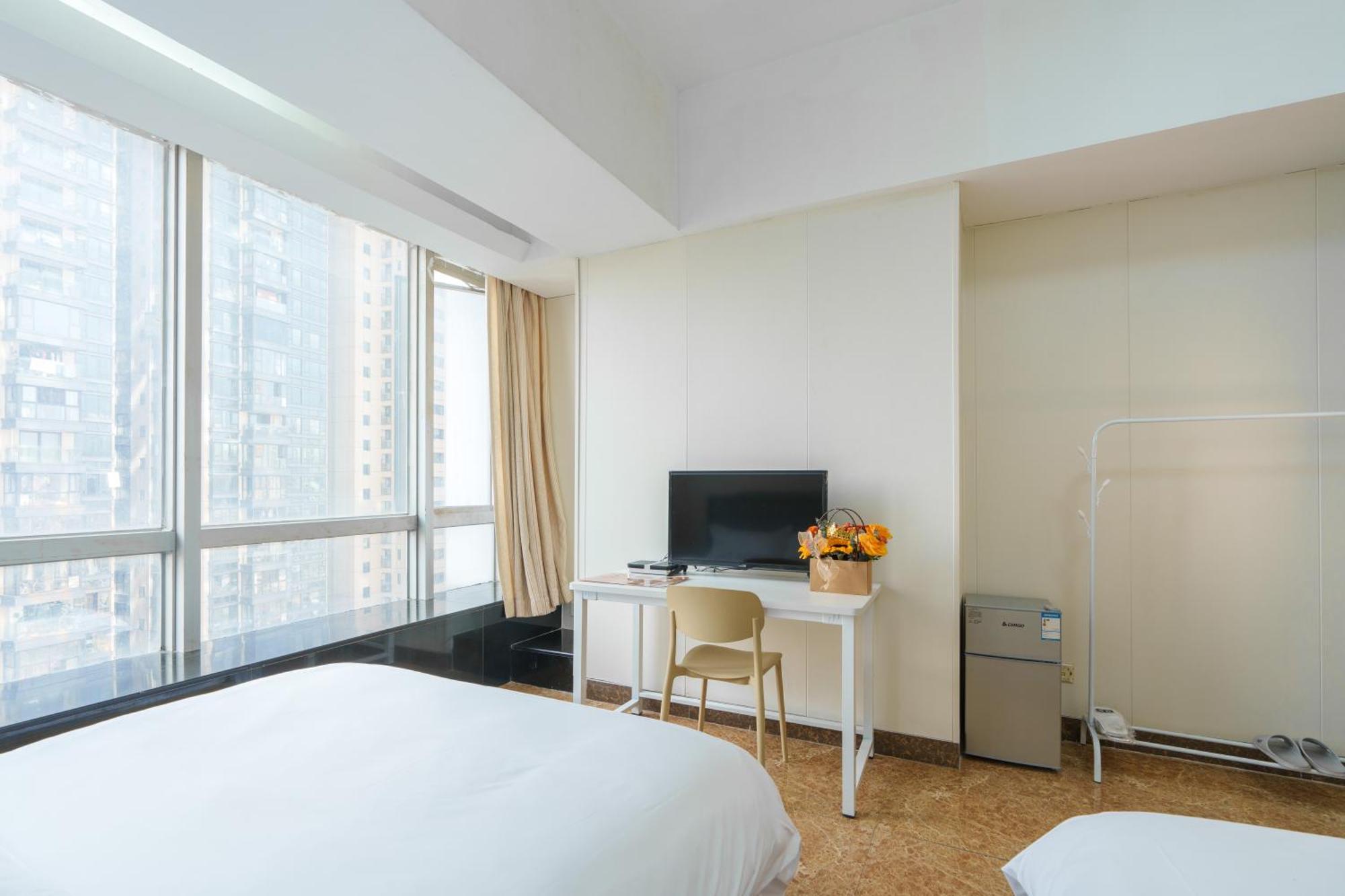 Sunny International Apartment From Beijing Road Cantão Exterior foto