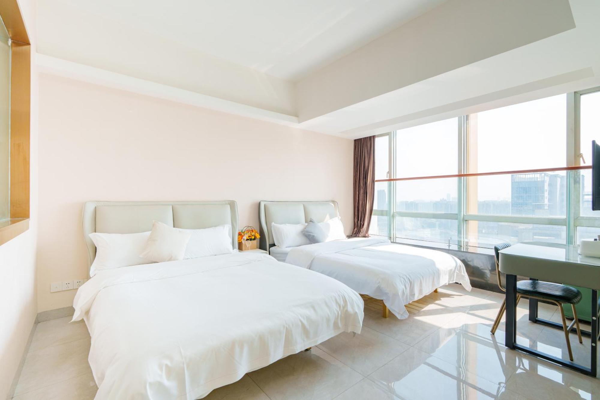 Sunny International Apartment From Beijing Road Cantão Exterior foto