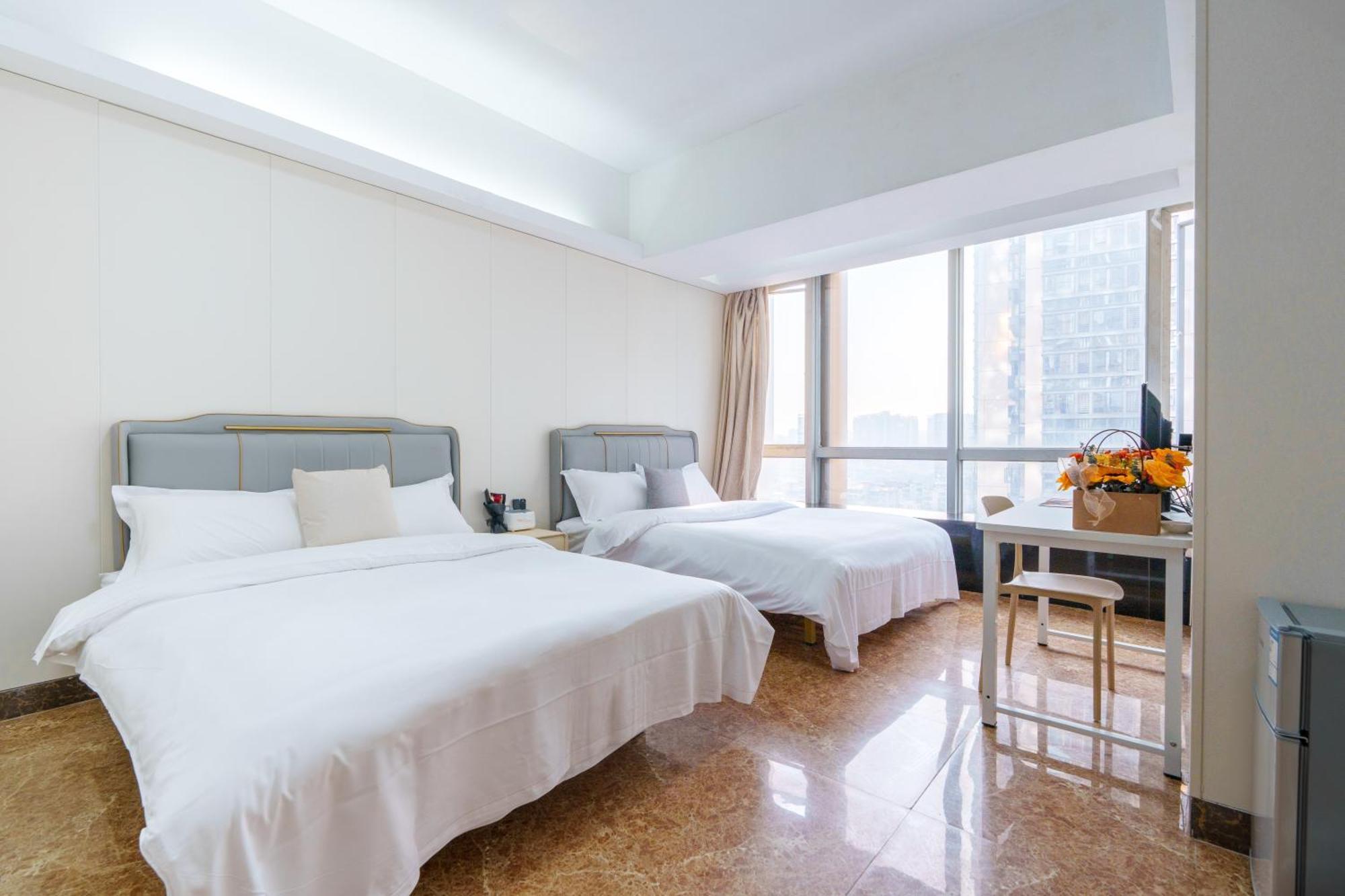 Sunny International Apartment From Beijing Road Cantão Exterior foto