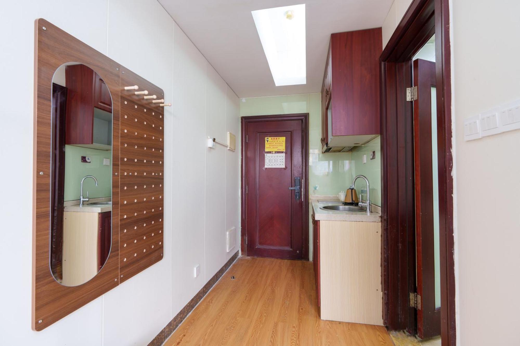 Sunny International Apartment From Beijing Road Cantão Exterior foto